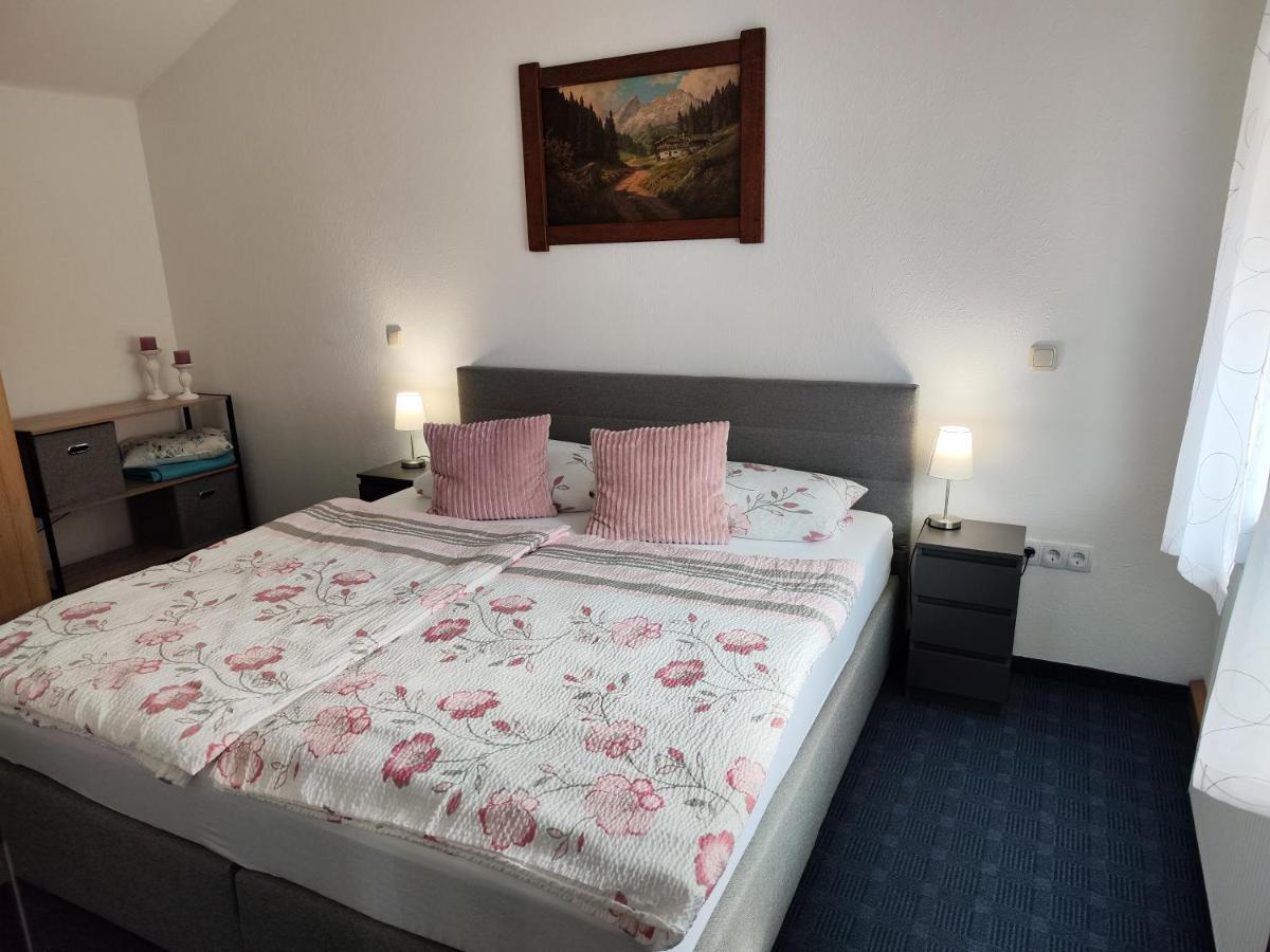 Ferienwohnung Lay Hirschaid Ngoại thất bức ảnh
